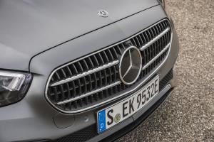 Mercedes-Benz E300 de 4Matic Avantgarde Line 2020 года  (WW)